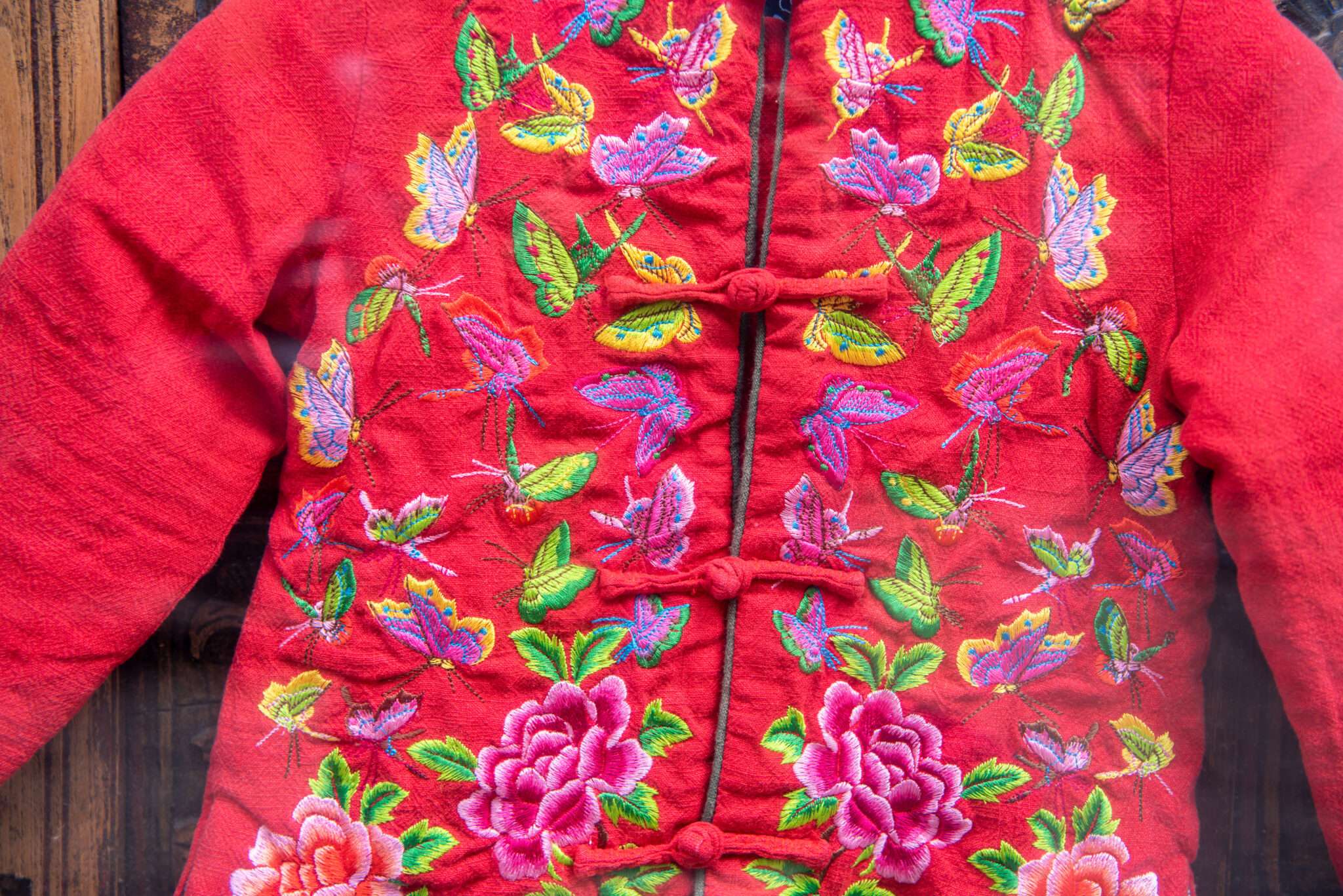 中国四大刺繍：蘇州の優美、広東の華やかさ、四川の力強さ、湖南の