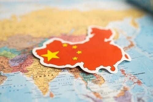 中国の地図が描かれたステッカー。