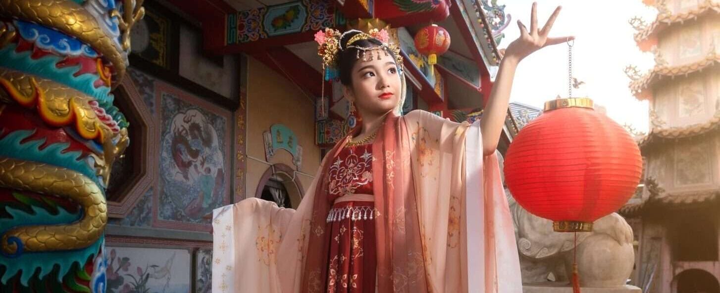 漢民族の伝統衣装「汉服」の復活：中国の若者たちの文化復興運動