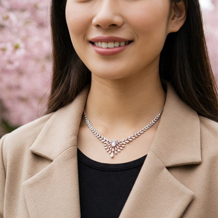 スタイリッシュな女性や美しいアクセサリー